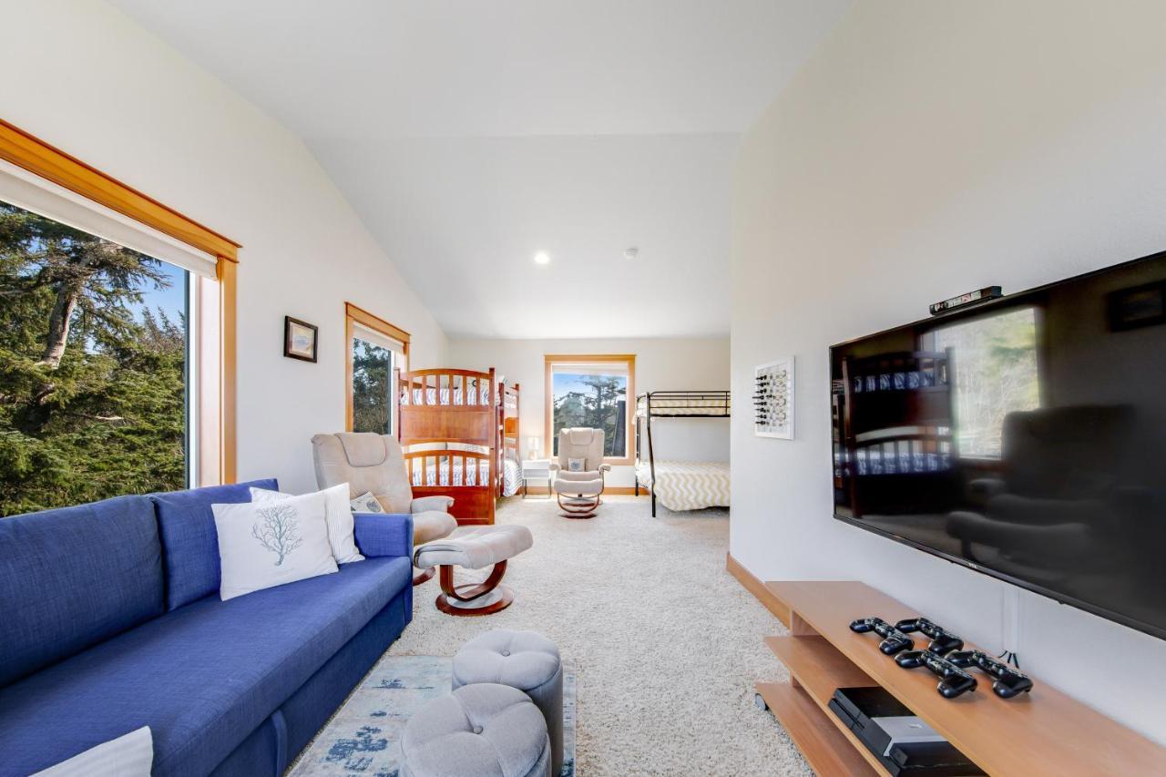 Villa Blue Wave Heights Lincoln City Exterior foto